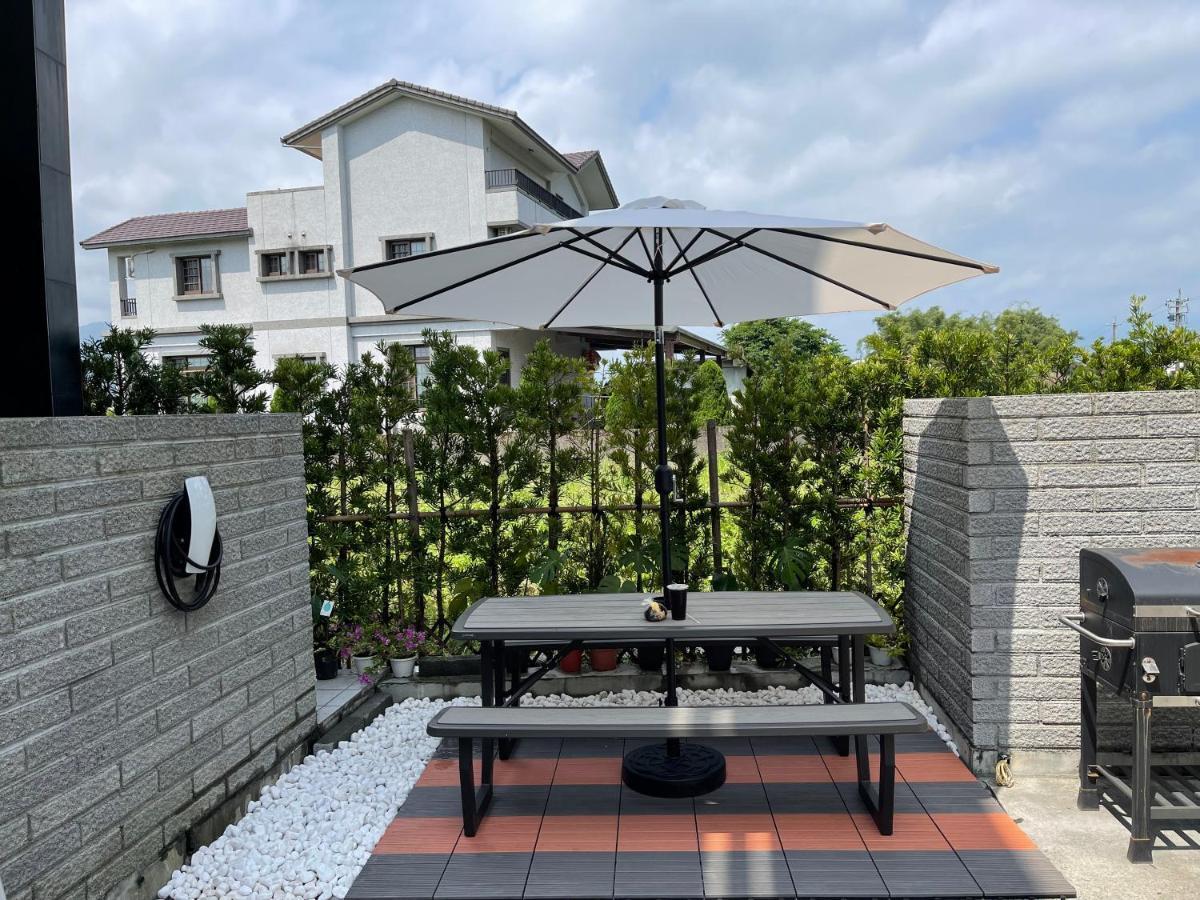 方興top會館 全新包棟電梯民宿 ซานซิง ภายนอก รูปภาพ