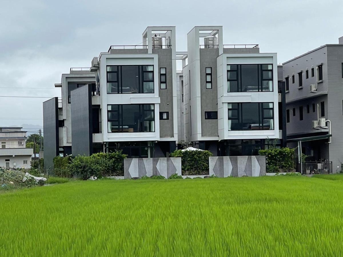 方興top會館 全新包棟電梯民宿 ซานซิง ภายนอก รูปภาพ