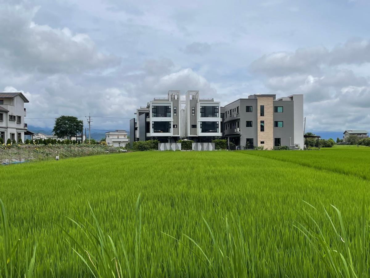 方興top會館 全新包棟電梯民宿 ซานซิง ภายนอก รูปภาพ