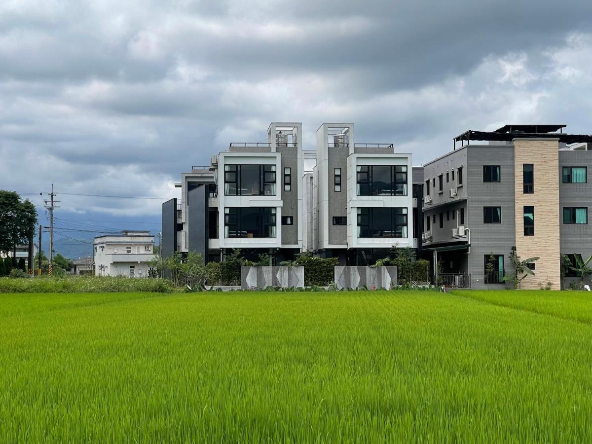 方興top會館 全新包棟電梯民宿 ซานซิง ภายนอก รูปภาพ