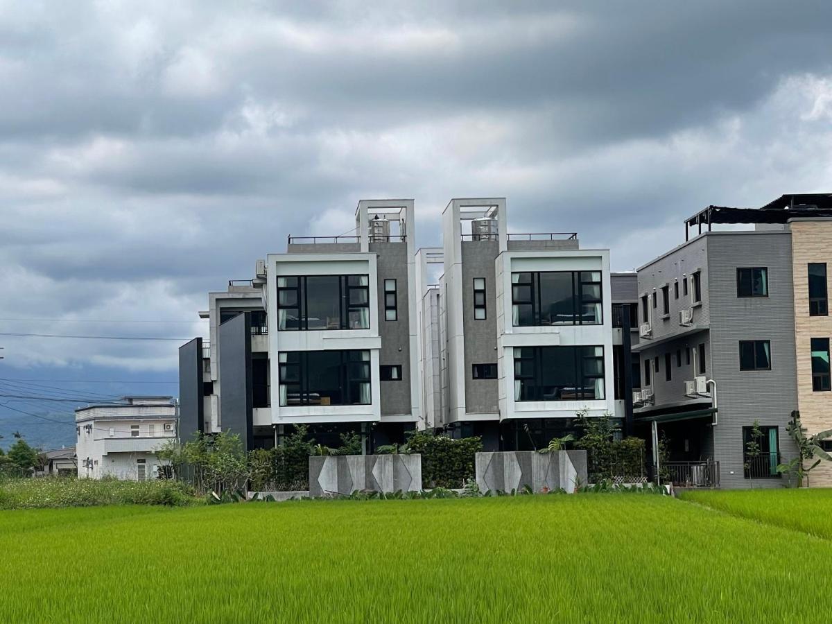 方興top會館 全新包棟電梯民宿 ซานซิง ภายนอก รูปภาพ