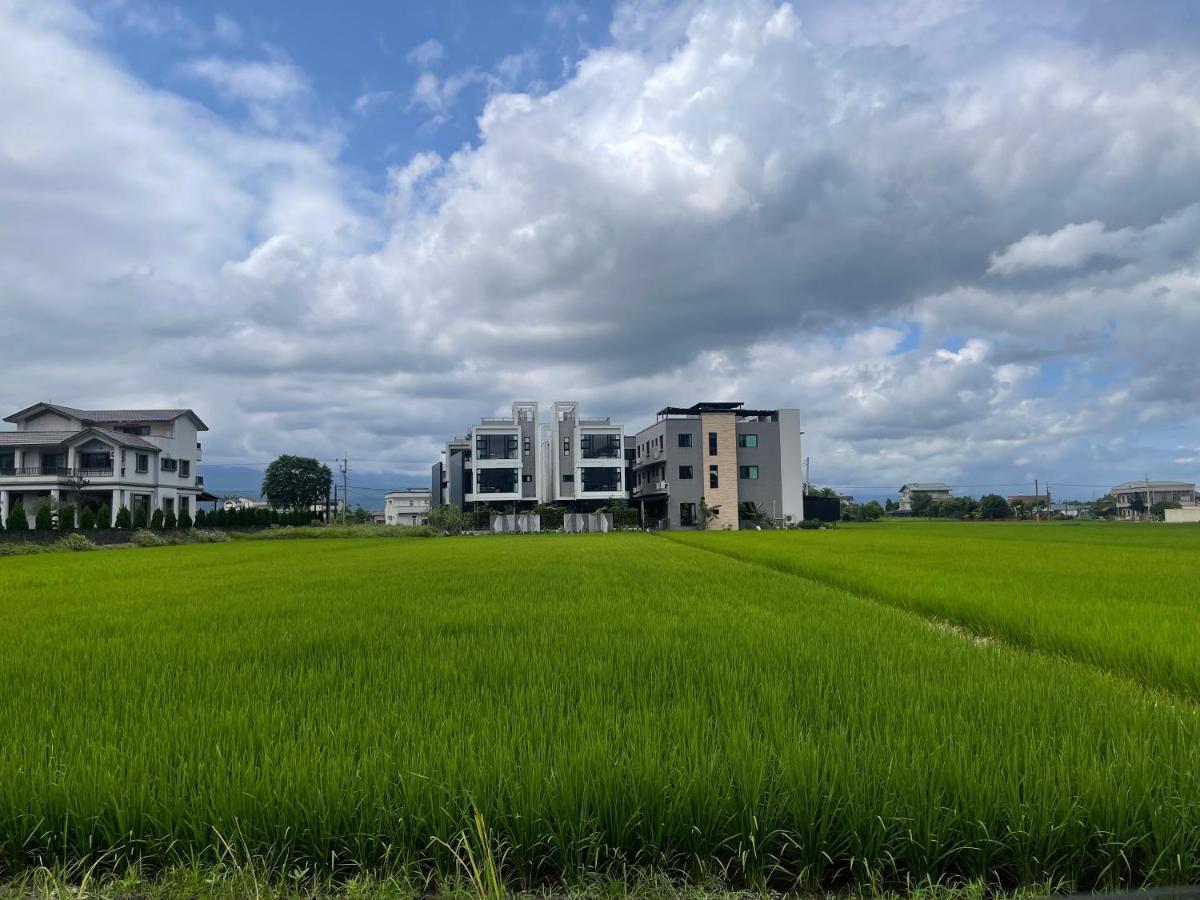 方興top會館 全新包棟電梯民宿 ซานซิง ภายนอก รูปภาพ