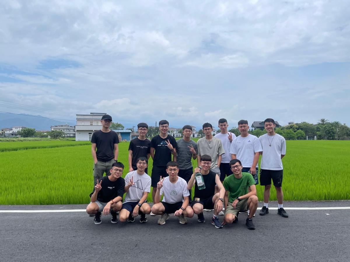 方興top會館 全新包棟電梯民宿 ซานซิง ภายนอก รูปภาพ